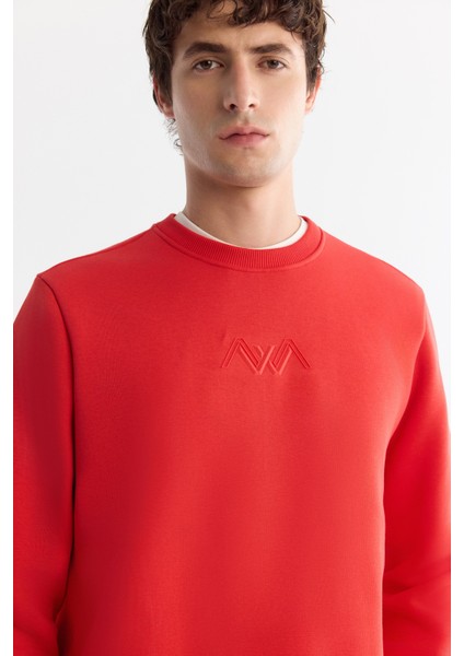 Erkek Kırmızı Bisiklet Yaka Pamuklu Şardonlu Baskılı Regular Fit Sweatshirt B001033 fiyatları