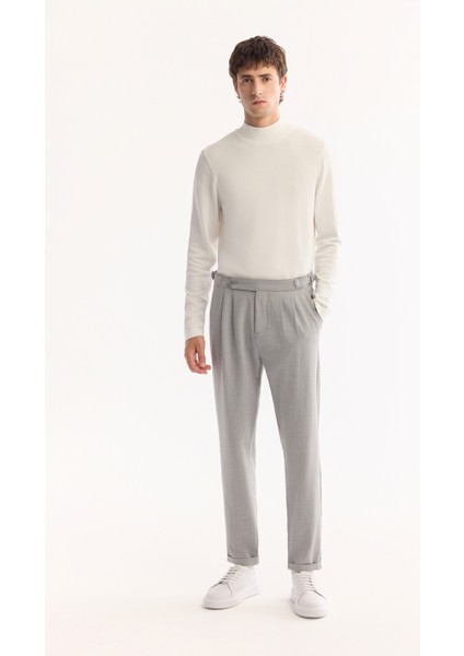 Erkek Açık Gri Yanları Tokalı Viskon Karışımlı Kolay Ütülenen Carrot Fit Pantolon A52Y3010