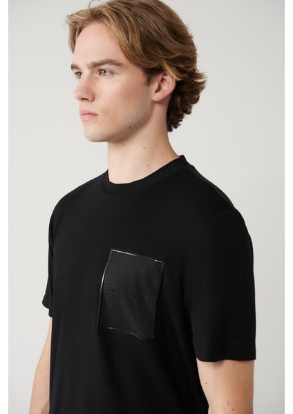 Erkek Siyah Bisiklet Yaka Baskılı Soft Touch Regular Fit T-Shirt A41Y1010 fiyatları