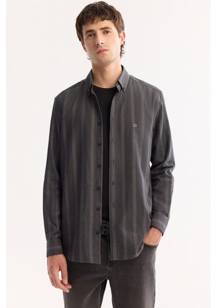 Erkek Antrasit Düğmeli Yaka %100 Pamuk Oxford Soft Touch Regular Fit Gömlek A52Y2048 indirimleri
