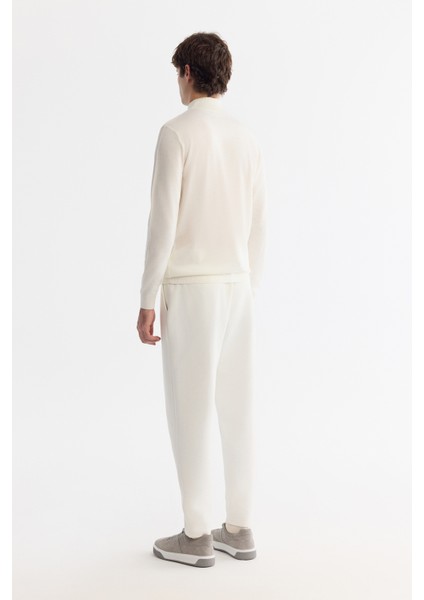 Erkek Beyaz Yarım Balıkçı Yaka Dokulu Basic Kazak E005108 modelleri