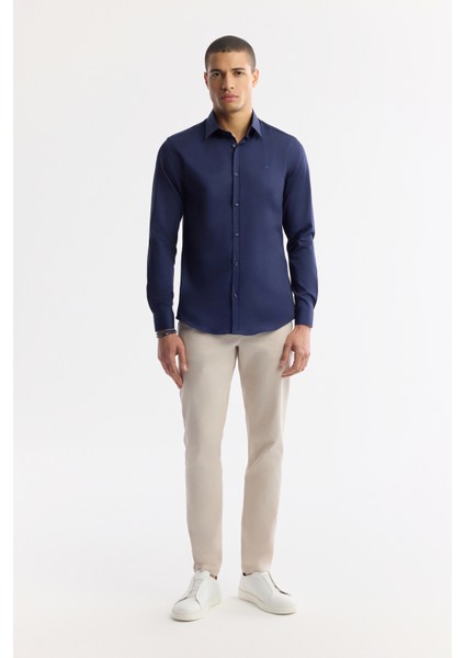 Erkek Lacivert Klasik Yaka %100 Pamuk Saten Kolay Ütülenen Slim Fit Gömlek B002006 indirimleri
