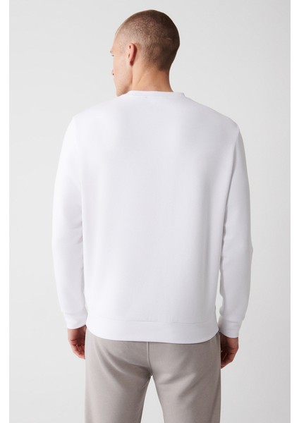 Erkek Beyaz İnterlok Kumaş Bisiklet Yaka Baskılı Sweatshirt A32Y1371 fırsatları