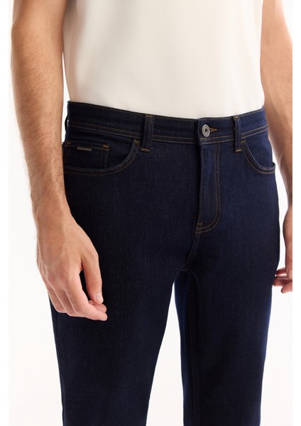 Erkek Lacivert Klasik Bel Pamuklu Rins Yıkamalı Berlin Slim Fit Jean Pantolon A52Y3531