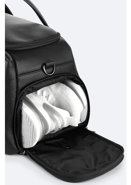 Erkek Siyah Deri Seyahat Çantası A52Y9102