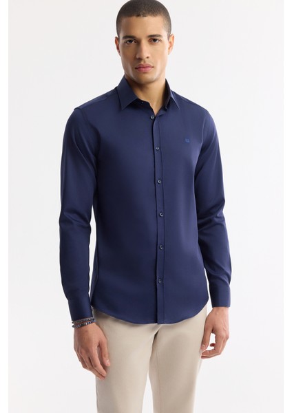 Erkek Lacivert Klasik Yaka %100 Pamuk Saten Kolay Ütülenen Slim Fit Gömlek B002006