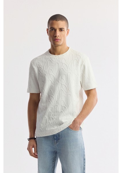 Erkek Beyaz Bisiklet Yaka Pamuklu Jakarlı Elastan Comfort Fit T-Shirt A51Y1122