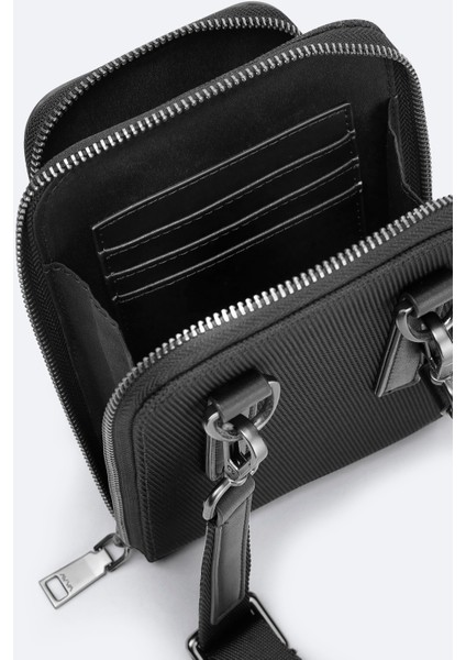 Erkek Siyah Deri Görünümlü Uzun Askılı Çapraz Çanta A52Y9105 indirimleri