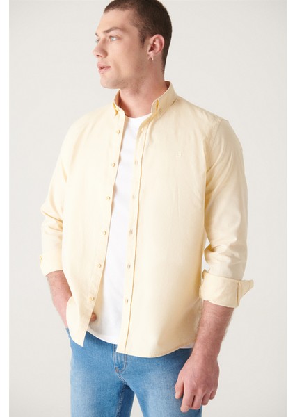 Erkek Açık Sarı Oxford %100 Pamuk Düğmeli Yaka Regular Fit Gömlek B002003