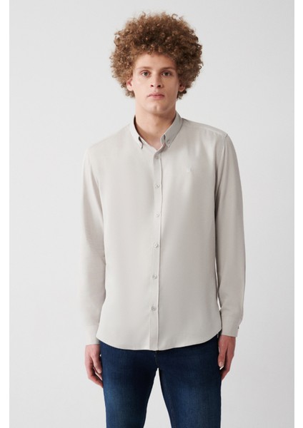 Erkek Açık Gri Düğmeli Yaka Keten Karışımlı Slim Fit Gömlek B002001 modelleri