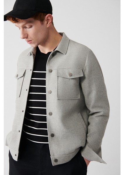 Erkek Gri Klasik Yaka Düğmeli Kapaklı Cepli Kısa Mont A32Y6121 fiyatları