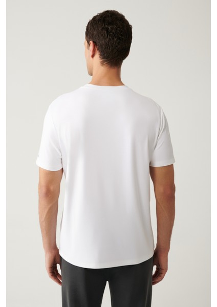Erkek Beyaz Bisiklet Yaka Baskılı Soft Touch Regular Fit T-shirt A41y1030 fırsatları