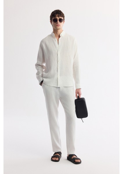 Erkek Beyaz Düğmeli Yaka %100 Keten Comfort Fit Gömlek B002191