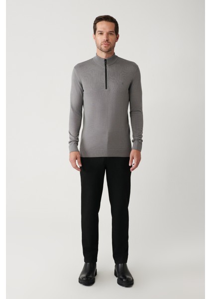 Erkek Gri Dik Yaka Deri Detaylı Fermuarlı Viskon Triko Regular Fit Kazak B005023 indirimleri
