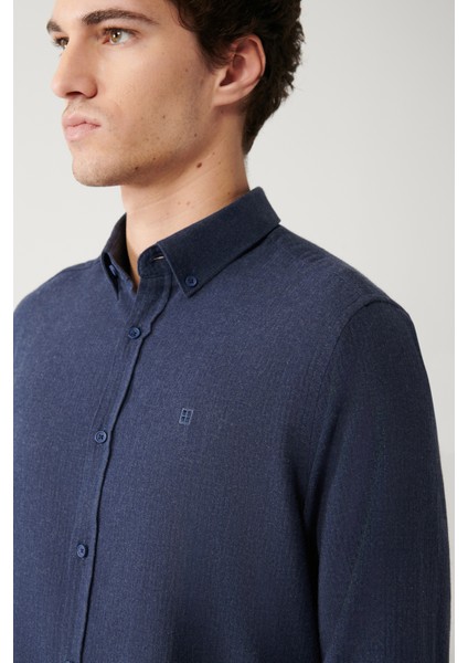 Erkek Lacivert Düğmeli Yaka %100 Pamuk Regular Fit Gömlek B002033 fiyatları