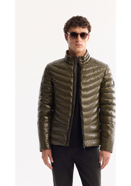 Erkek Haki Kaz Tüyü Su İtici Rüzgar Geçirmez Kumaş Dik Yaka Şişme Comfort Fit Mont B006015