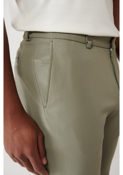 Erkek Açık Haki Beli Lastikli Cepli Bi-Stretch Lightweight Relaxed Fit Pantolon A41Y3203