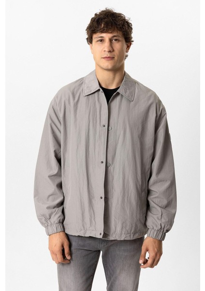 Taş Regular Fit Gömlek Yaka Mont