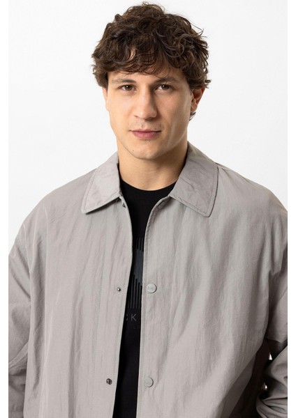 Taş Regular Fit Gömlek Yaka Mont fiyatları