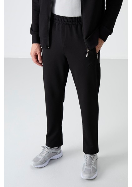 Siyah Dik Yaka Fermuarlı Rahat Form Klasik Paça Erkek Eşofman Takımı - 85072