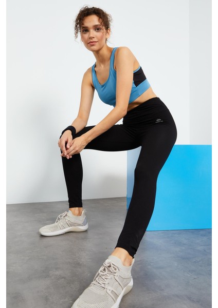 Siyah Yüksek Bel Toparlayıcı Slim Fit Dar Paça Kadın Tayt - 94011