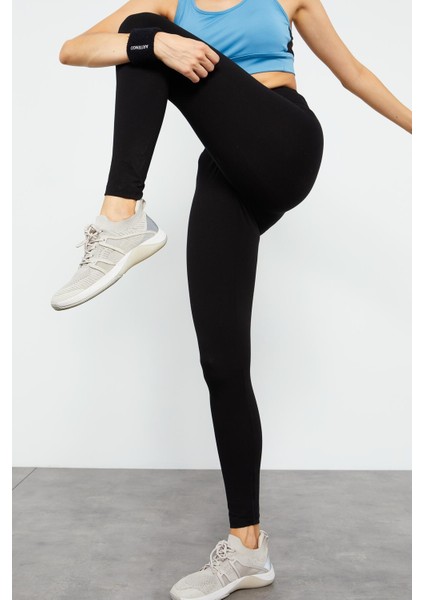 Siyah Yüksek Bel Toparlayıcı Slim Fit Dar Paça Kadın Tayt - 94011