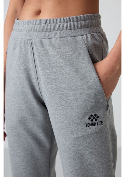 Gri Melanj Gizli Fermuar Cepli Rahat Form Klasik Paça Kadın Eşofman Alt - 94148