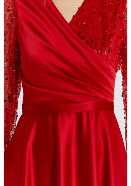 Kadın Abiye ve Mezuniyet Kruvaze Yaka Elbise Saten Kumaş ve Inci Boncuklu Tül Abiye Elbise fırsatları