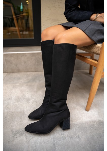 Volera Siyah Süet Küt Burun Topuklu Çizme modelleri