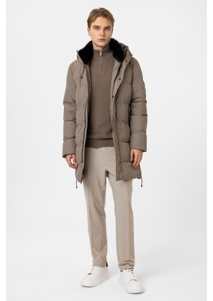 Vizon Regular Fit Kürklü Yaka Kapüşonlu Puffer Uzun Şişme Mont