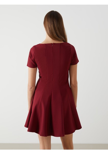 Yeni Sezon Bisiklet Yaka Kadın Mini Elbise fırsatları