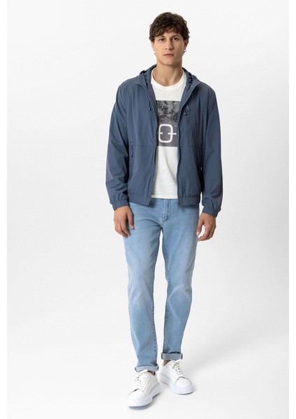 Indigo Regular Fit Kapüşonlu Rüzgar Geçirmez Yağmurluk