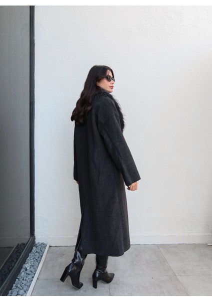 Kürk Yaka Düğmeli Uzun Kaban indirimleri