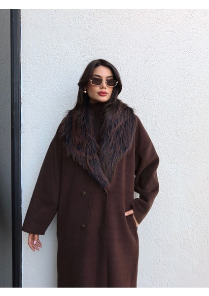 Kürk Yaka Düğmeli Uzun Kaban fiyatları