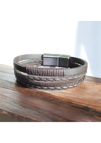 Erkek Deri Bileklik – El Yapımı, Hakiki Deri, Kahverengi Örgü Bileklik, Doğal ve Şık Tasarım