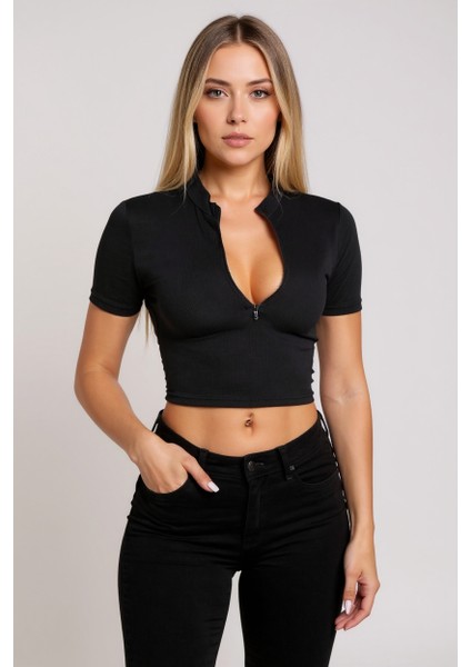 Kadın Siyah Yarım Fermuarlı ve Kısa Kollu Crop Top Bluz modelleri