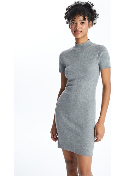 Yeni Sezon Dik Yaka Kadın Triko Elbise fiyatları