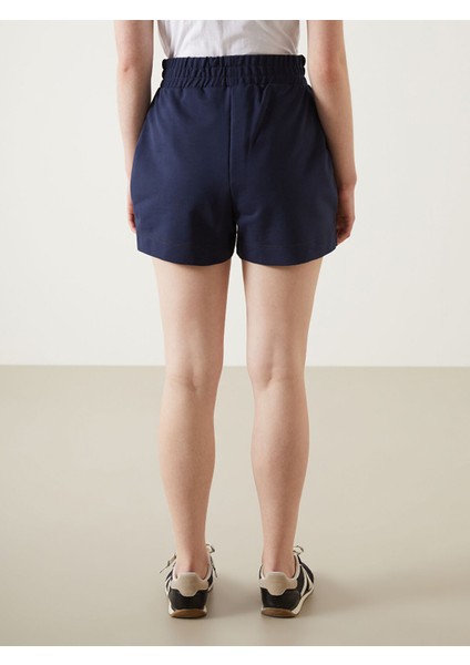 Yeni Sezon Beli Lastikli Kadın Şort fırsatları