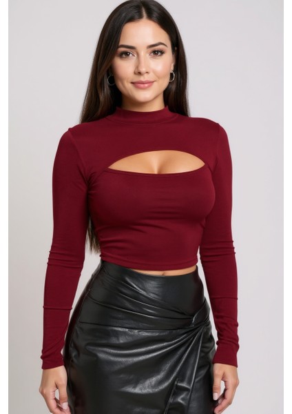 Kadın Bordo Göğüs Dekolteli Uzun Kollu Cut Out Crop Top Bluz – Şık, Rahat ve Kolay Kombinlenebilir fiyatları