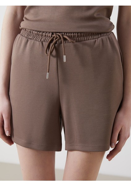 Yeni Sezon Beli Lastikli Kadın Şort modelleri