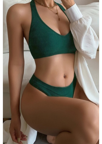 Kadın Yeşil Seamless Tanga Sütyen Takım – Modern, Konforlu ve Günlük Kombinlere Uygun modelleri