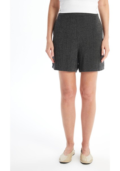 Yeni Sezon Kadın Beli Lastikli Düz Şort fiyatları