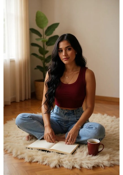 Kadın Bordo Kare Yaka Crop Top Bluz – Şık, Rahat ve Kolay Kombinlenebilir fırsatları