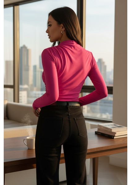 Kadın Fuşya Belden ve Boyundan Büzgü Detaylı Uzun Kollu Bluz fırsatları