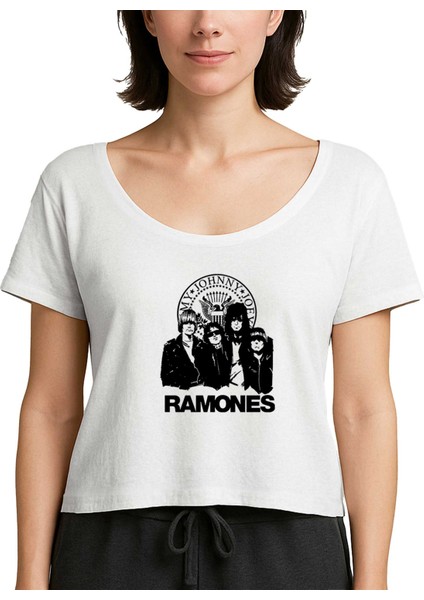 Ramones Logo And Group Beyaz Kadın Tişört