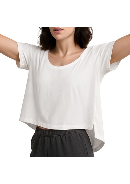 Cabinet Of Curiosities Silhouette Beyaz Kadın Tişört fırsatları