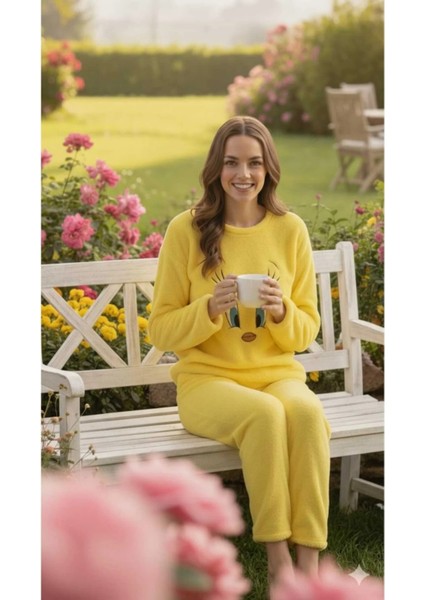 Sarı Peluş Pijama Takımı fırsatları