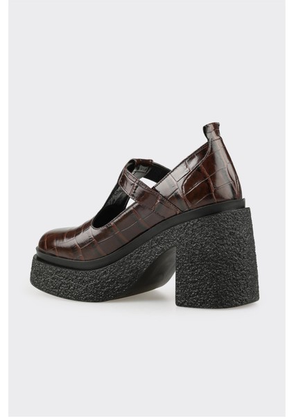 Kahve Deri Kadın Topuklu Ayakkabı modelleri