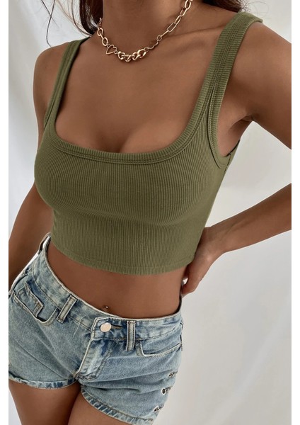 Kadın Haki Yeşili Kalın Askılı Crop Top Büstiyer – Modern ve Şık Tasarım