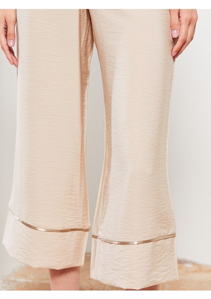 Yeni Sezon Kadın Yüksek Bel Standart Fit Düz Kapri fırsatları